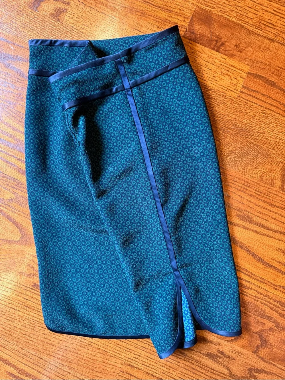 Tory Burch Teal/Navy Geometric Print Ames Skirt - Size 2